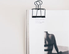 photography-clip-magazine